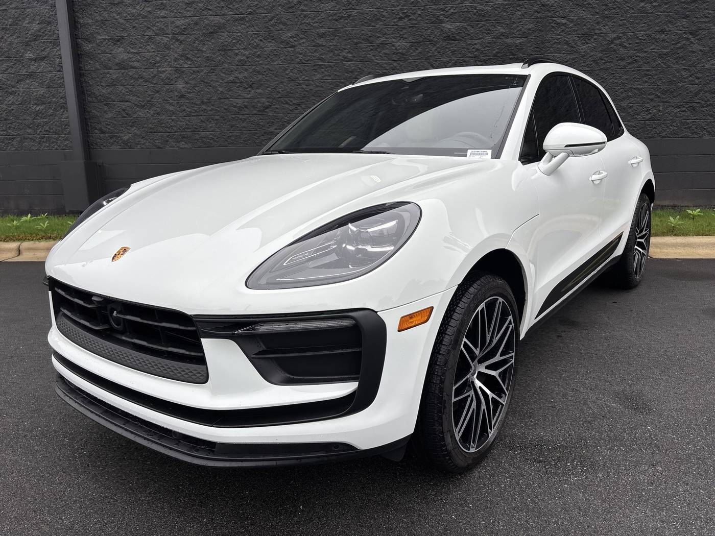 2025 Porsche Macan Macan — SUV — 4,396 mi — Charlotte, NC
