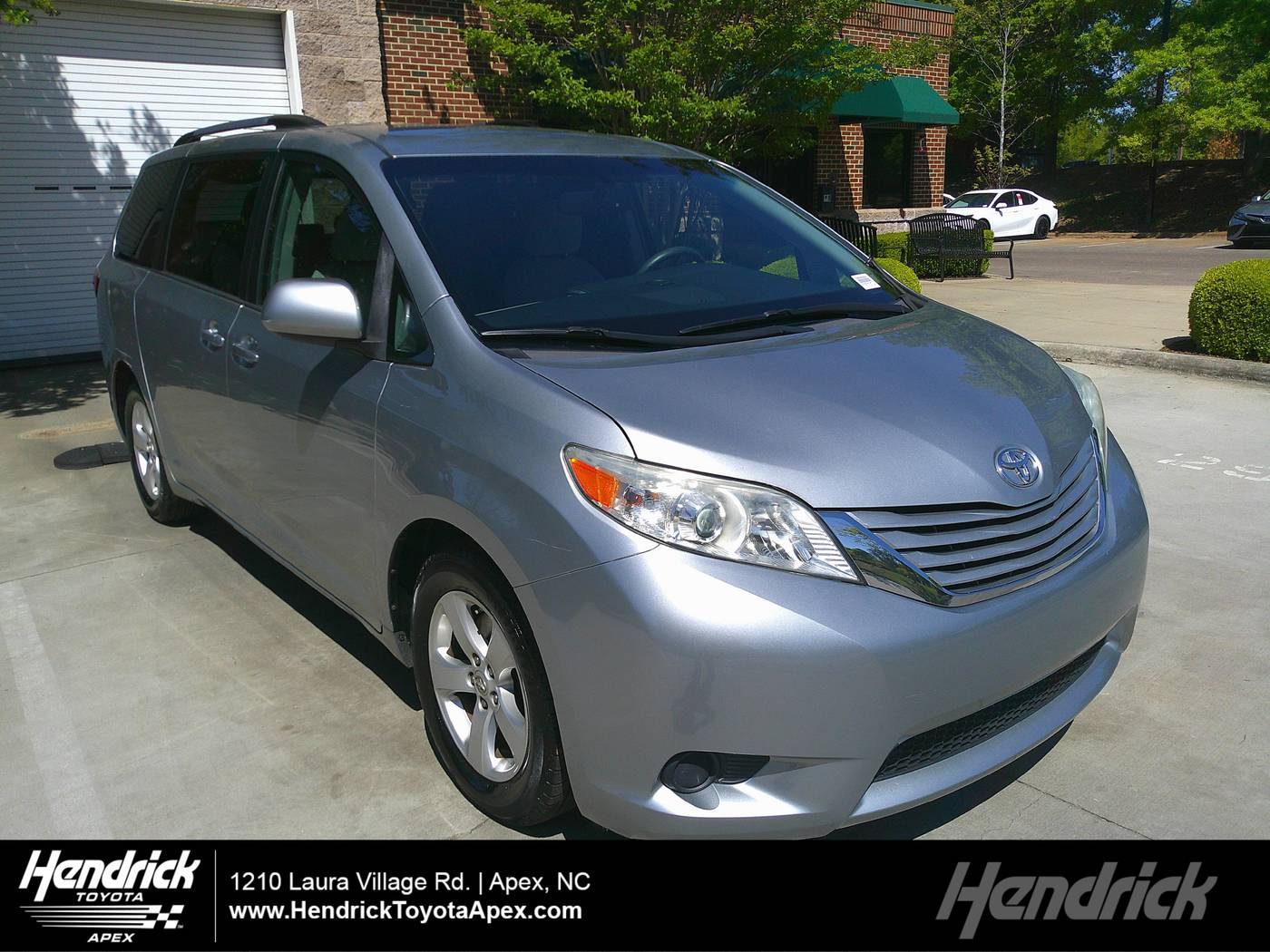 2016 Toyota Sienna LE — Minivan — 113,310 mi — Apex, NC