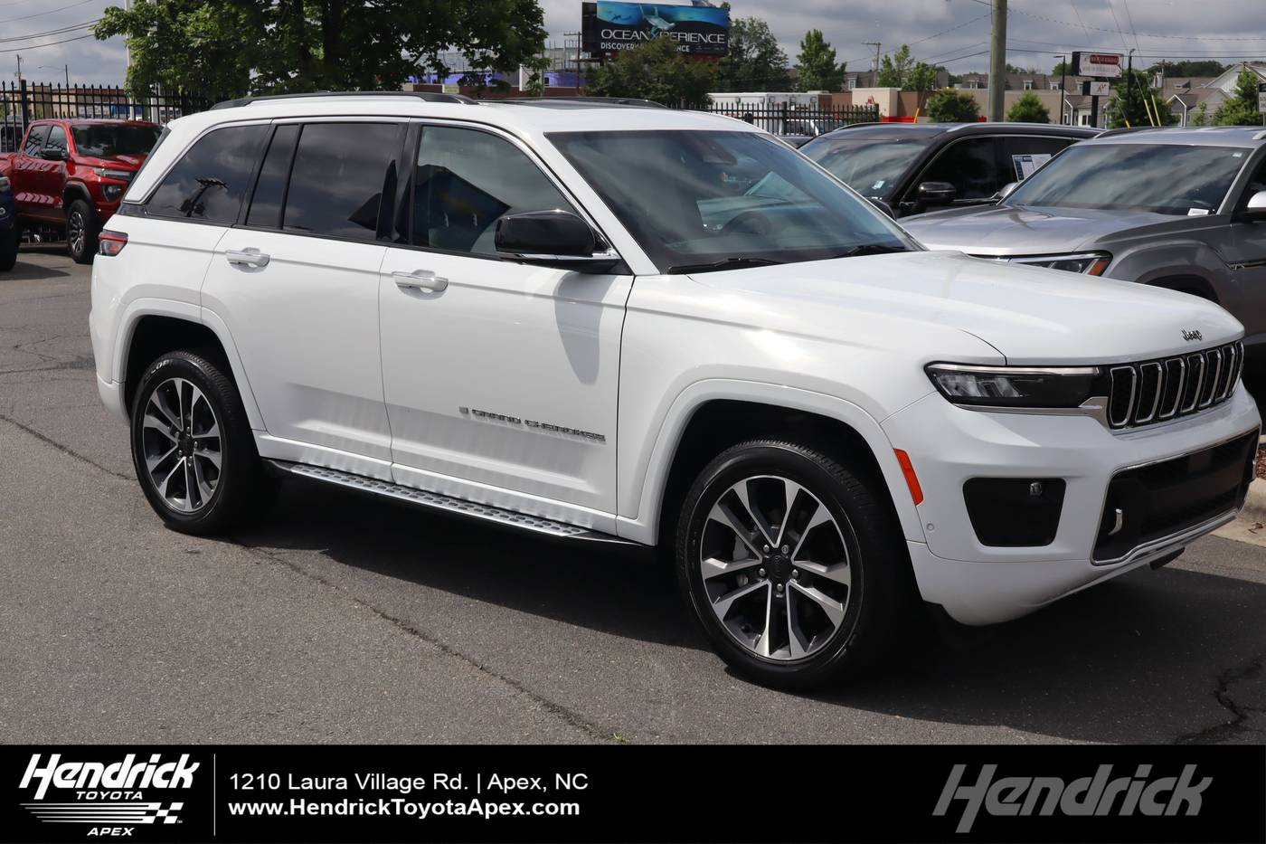 2023 Jeep Grand Cherokee Overland — SUV — 27,245 mi — Apex, NC