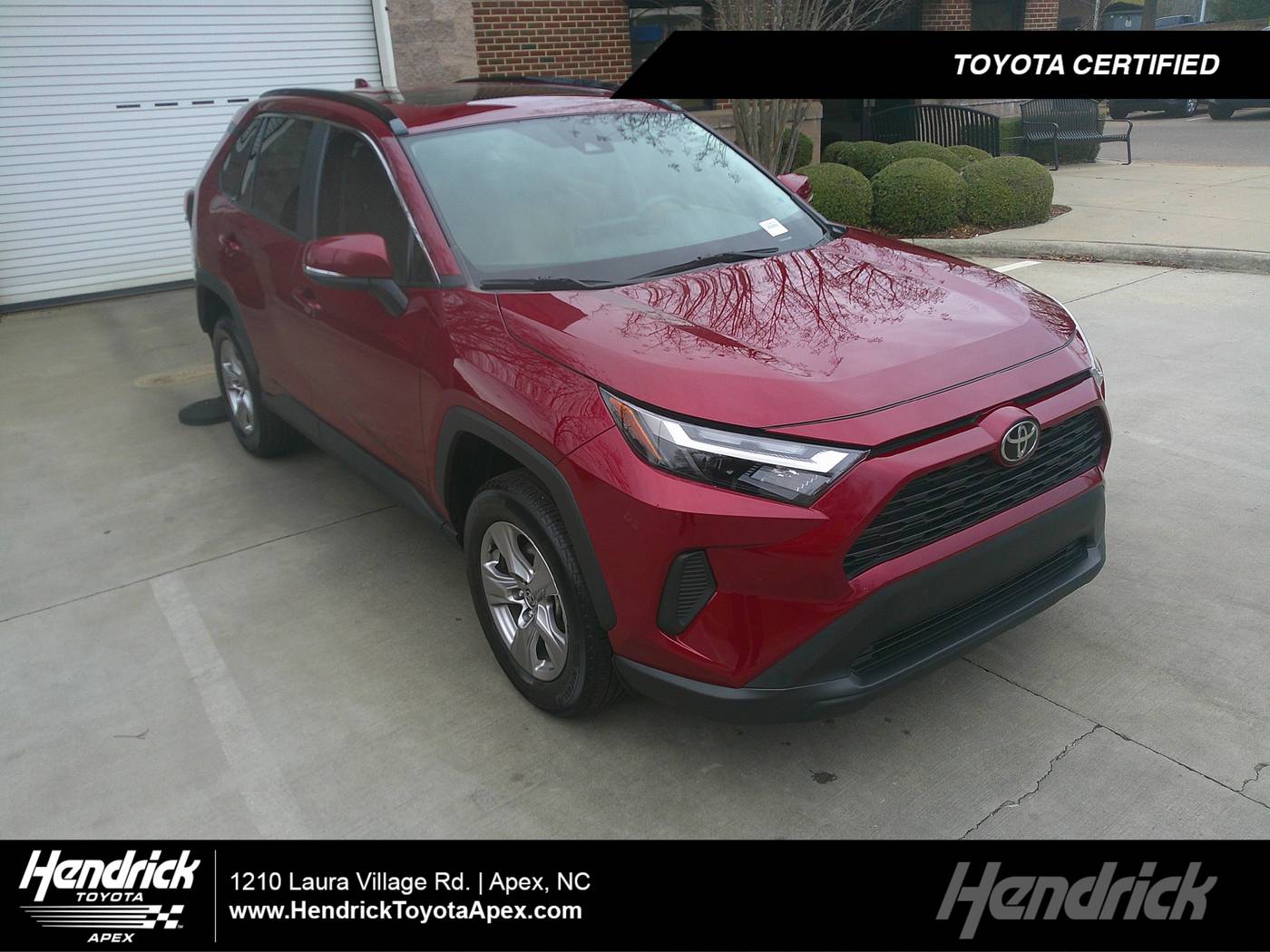 2022 Toyota RAV4 XLE — SUV — 28,301 mi — Apex, NC