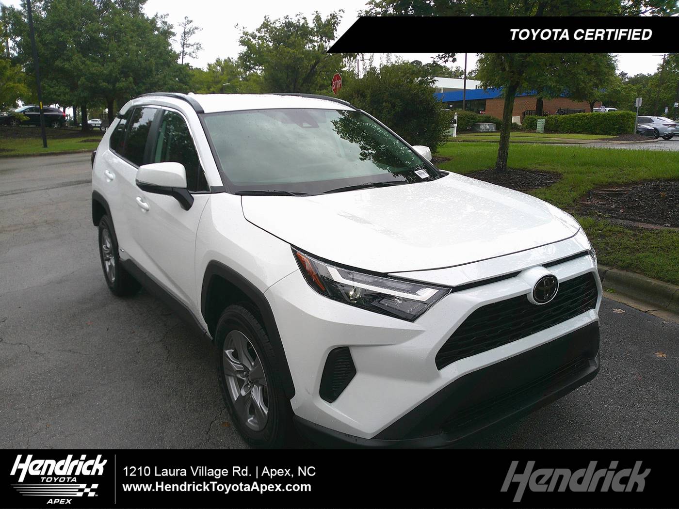 2025 Toyota RAV4 Hybrid LE — SUV — 7,030 mi — Apex, NC