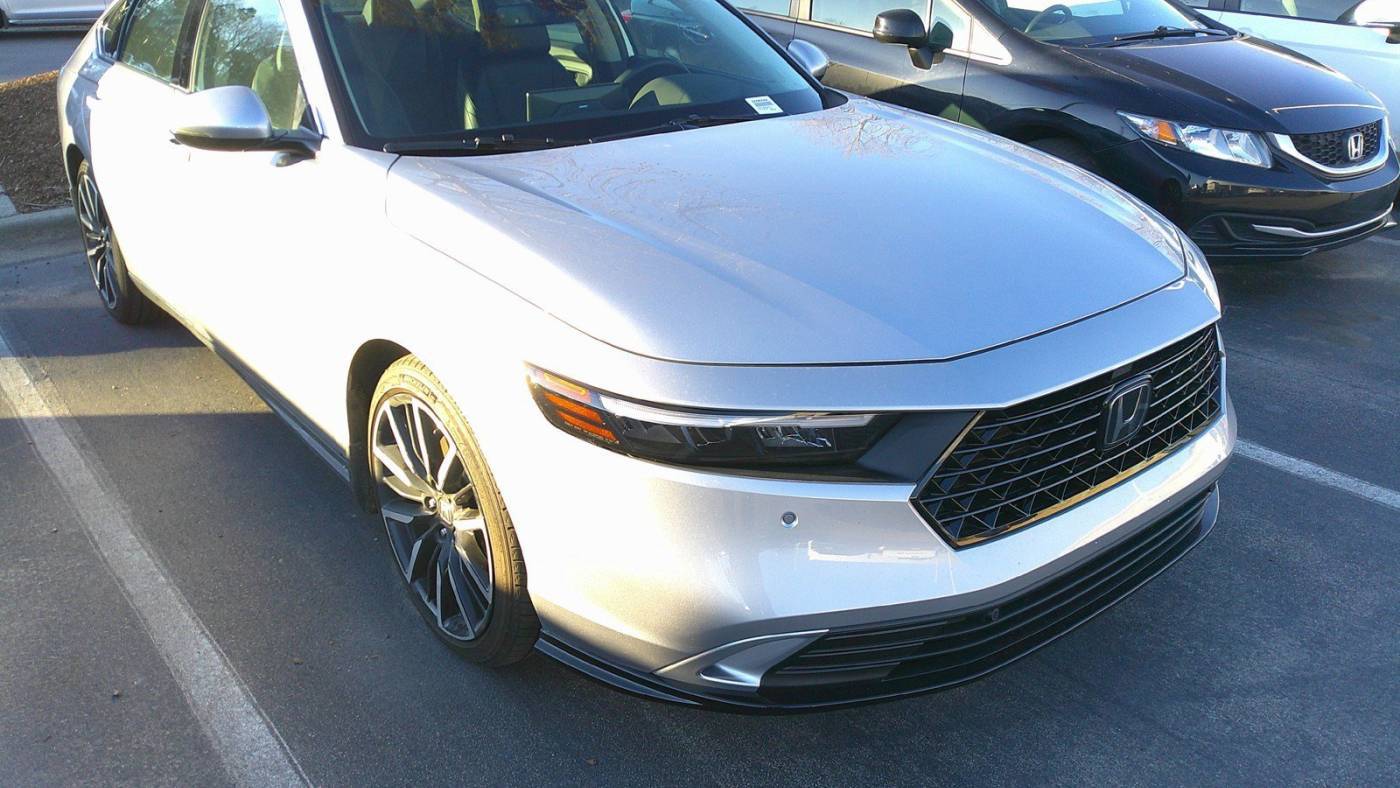 2024 Honda Accord Hybrid Touring — Sedan — 3,108 mi — Apex, NC