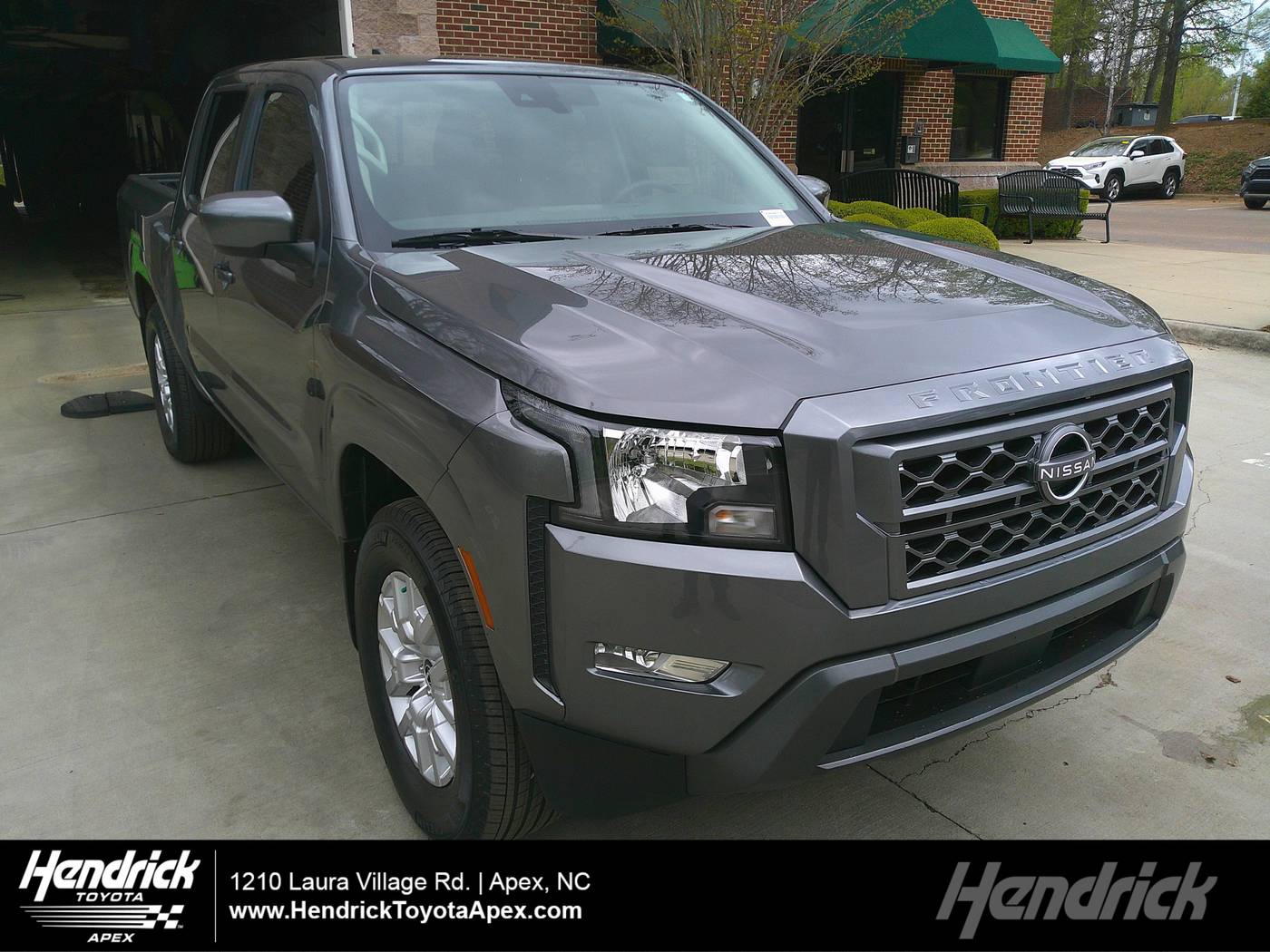 2024 Nissan Frontier SV — Pickup Truck — 5,067 mi — Apex, NC