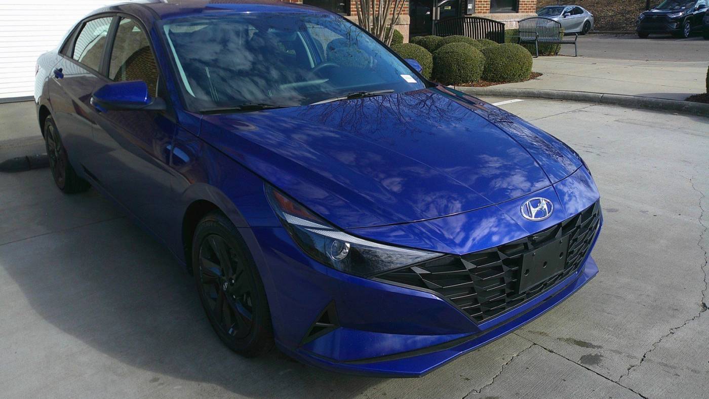 2023 Hyundai Elantra SEL — Sedan — 28,587 mi — Apex, NC