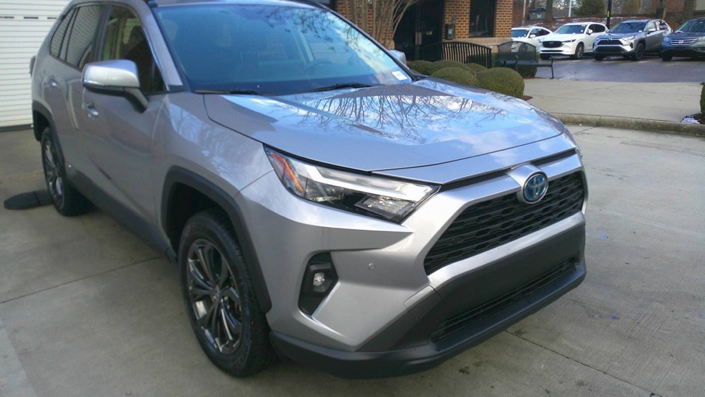 2024 Toyota RAV4 Hybrid XLE Premium — SUV — 28,263 mi — Apex, NC