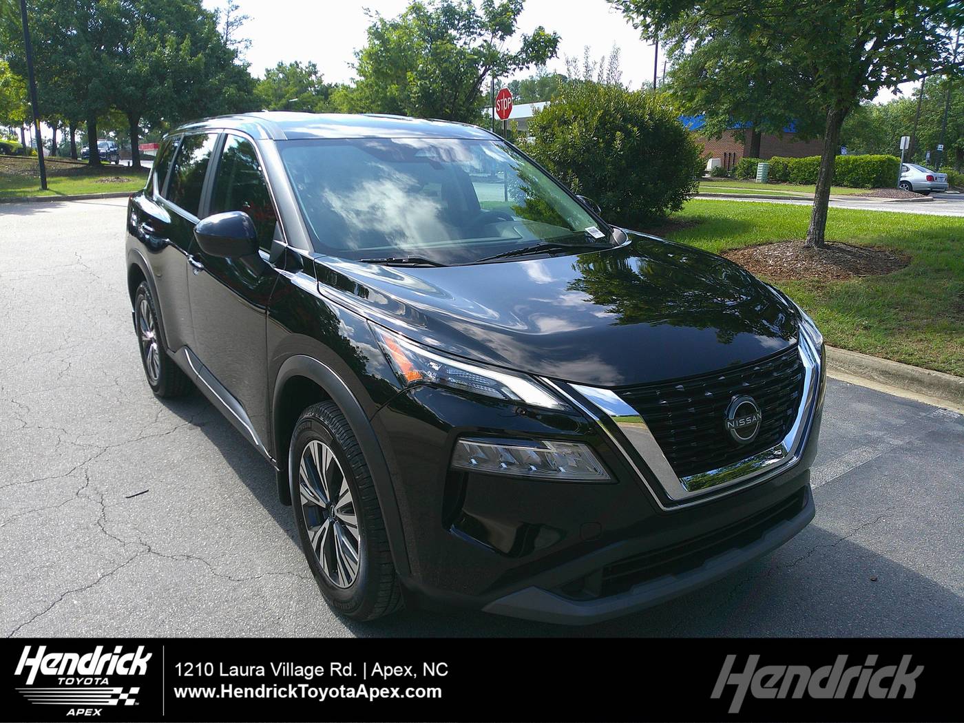 2023 Nissan Rogue SV — SUV — 31,904 mi — Apex, NC