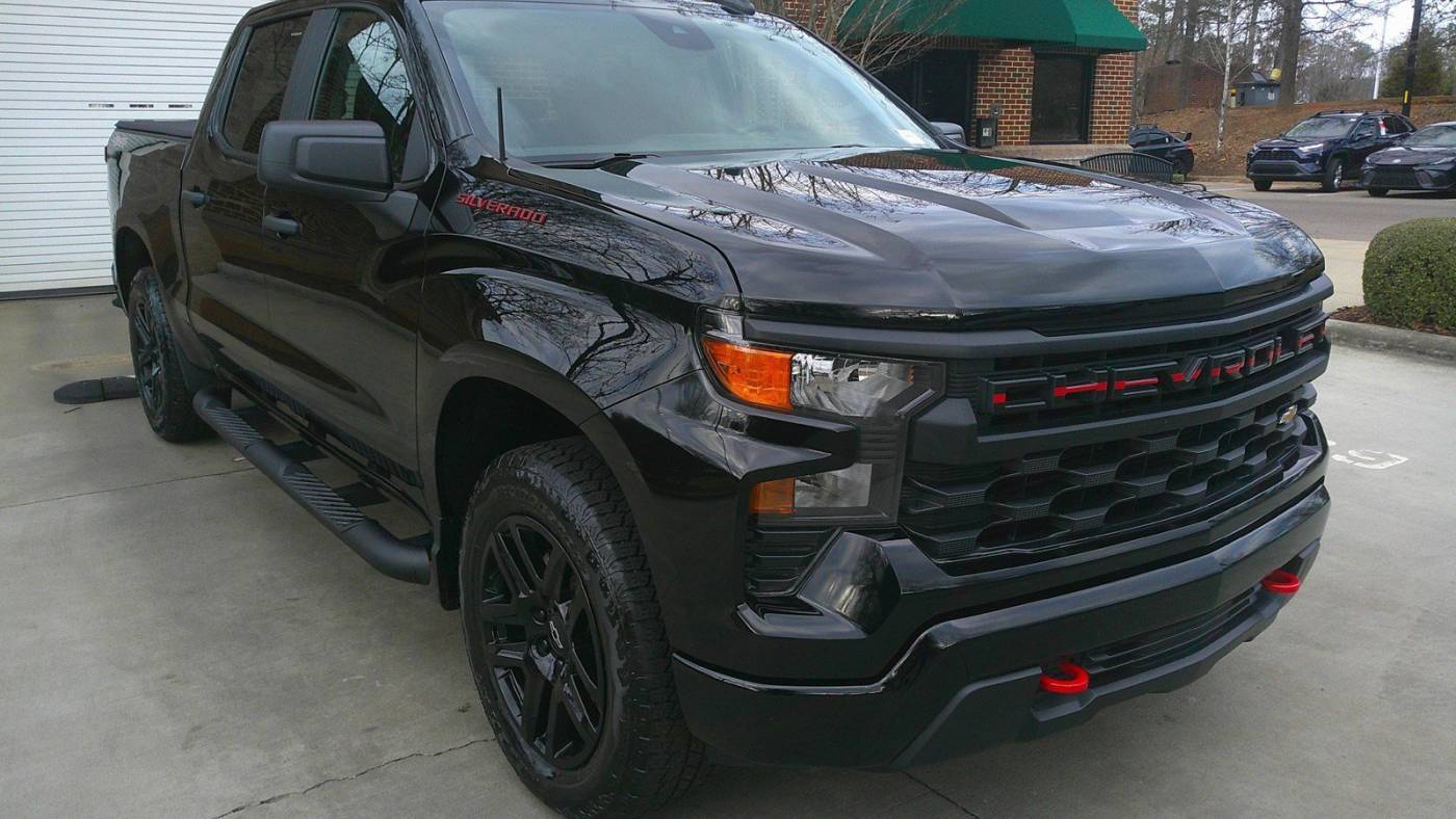 2023 Chevrolet Silverado 1500 Custom — Pickup Truck — 15,855 mi — Apex, NC