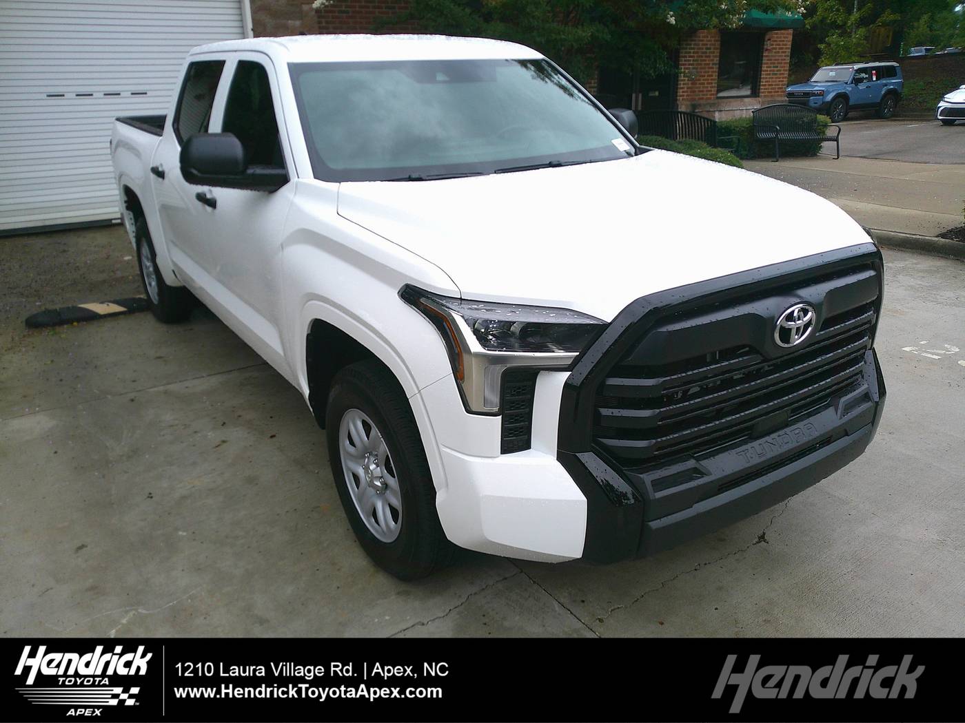 2025 Toyota Tundra SR — Pickup Truck — 5,142 mi — Apex, NC