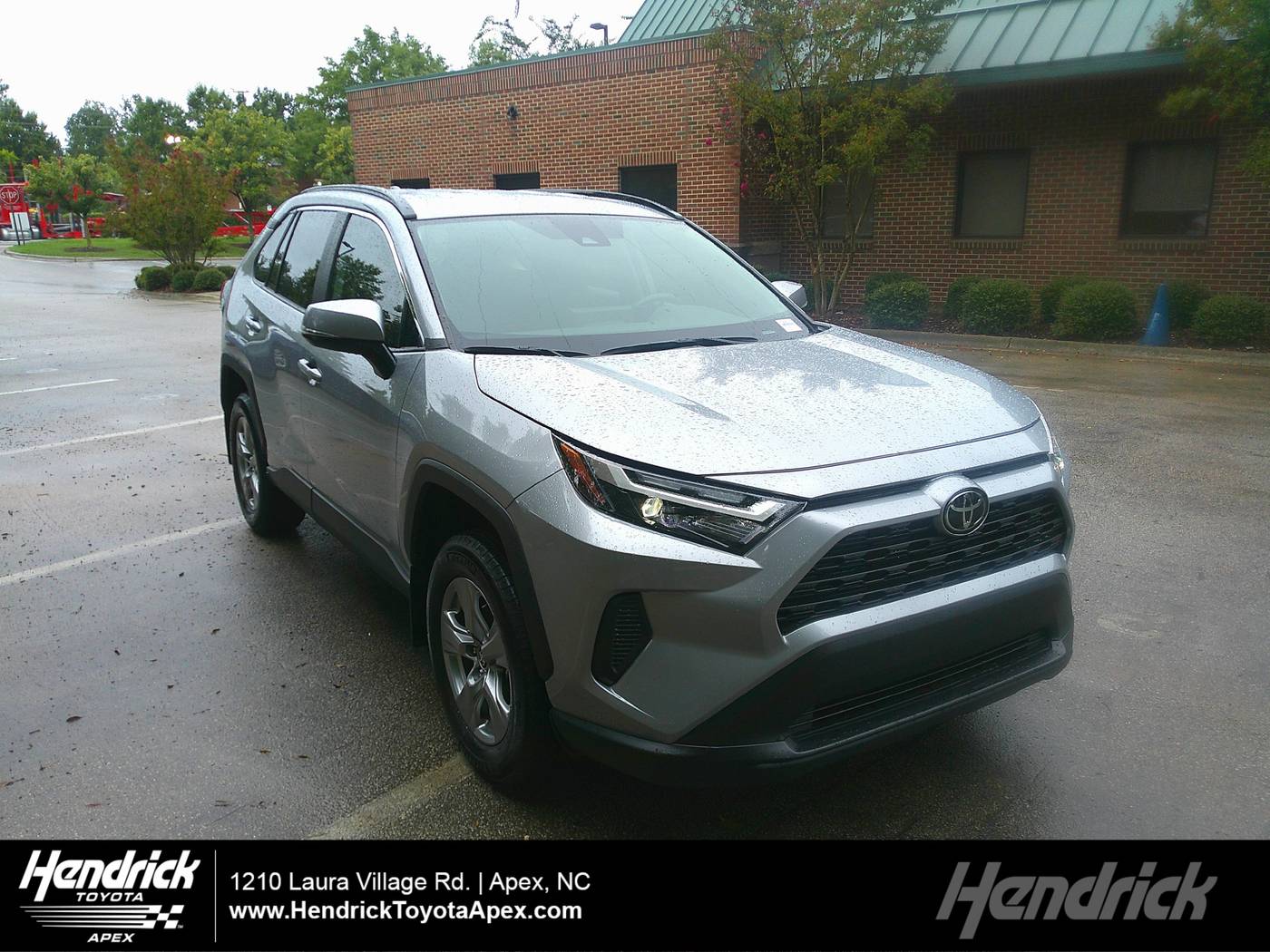 2025 Toyota RAV4 XLE — SUV — 9,175 mi — Apex, NC