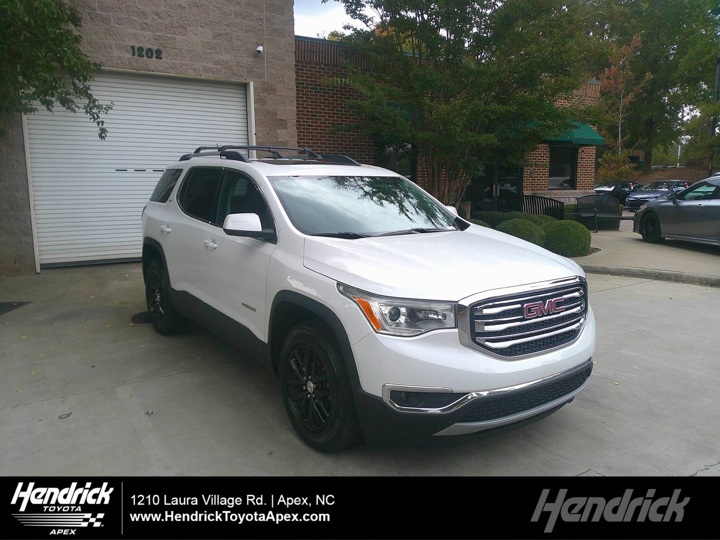 2019 GMC Acadia SLT — SUV — 104,127 mi — Apex, NC