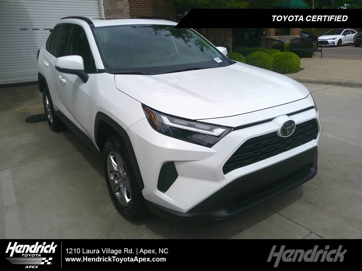 2022 Toyota RAV4 XLE — SUV — 28,089 mi — Apex, NC