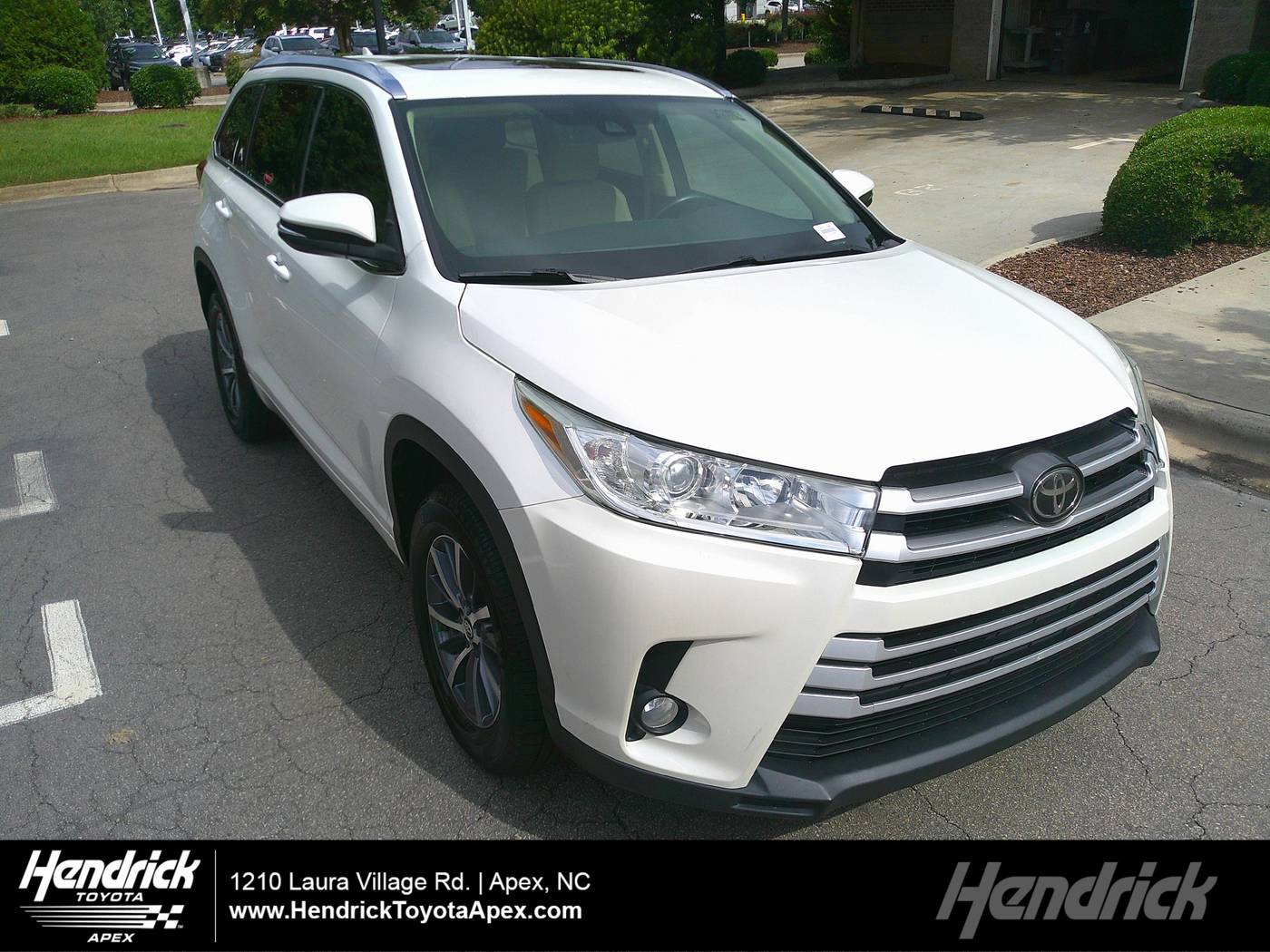 2017 Toyota Highlander XLE — SUV — 122,006 mi — Apex, NC