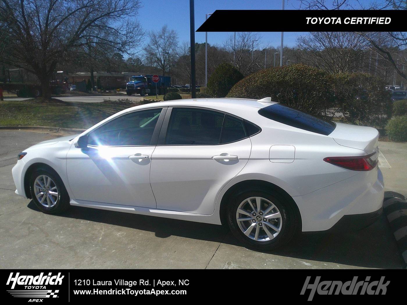 2025 Toyota Camry LE — Sedan — 634 mi — Apex, NC