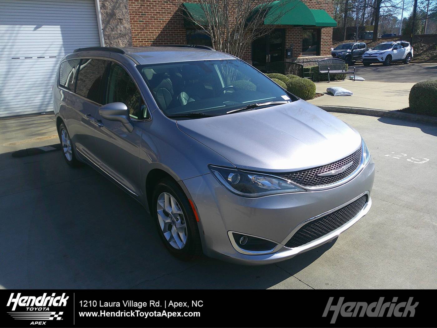 2017 Chrysler Pacifica Touring L — Minivan — 70,079 mi — Apex, NC