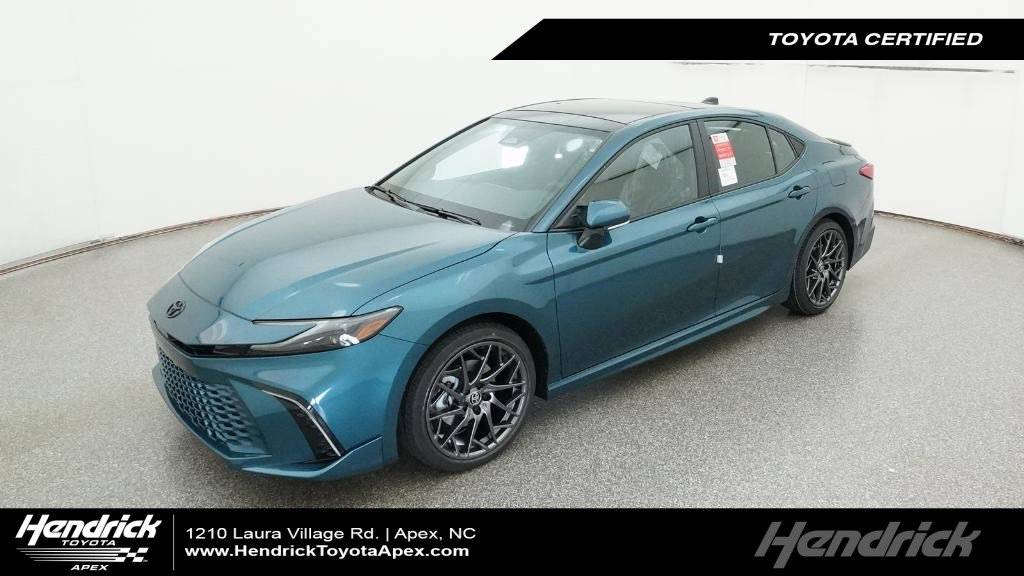 2025 Toyota Camry Hybrid XSE — Sedan — 68 mi — Apex, NC