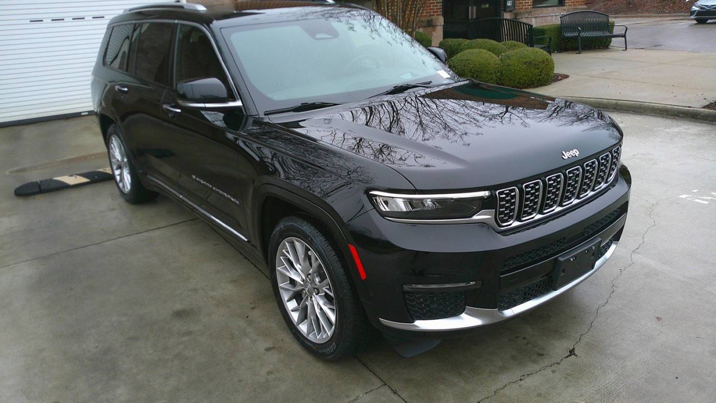 2022 Jeep Grand Cherokee Summit — SUV — 33,481 mi — Apex, NC