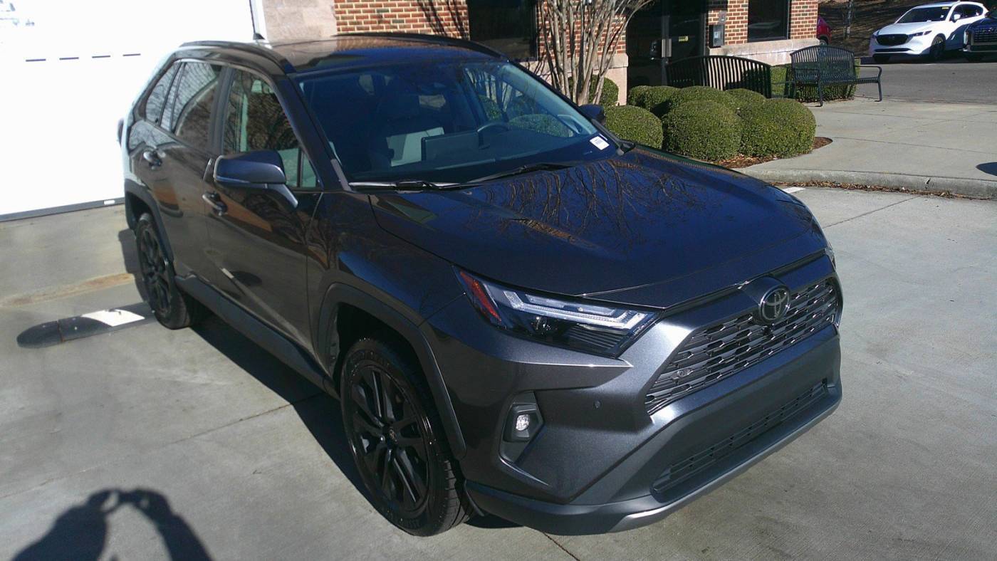 2023 Toyota RAV4 Limited — SUV — 25,263 mi — Apex, NC