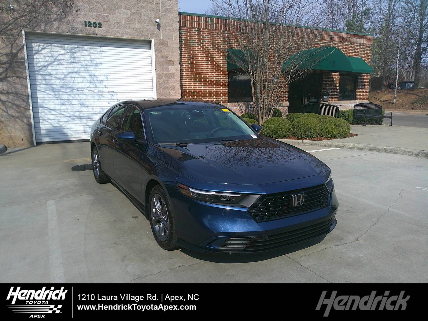 2025 Honda Accord Hybrid EX-L — Sedan — 635 mi — Apex, NC