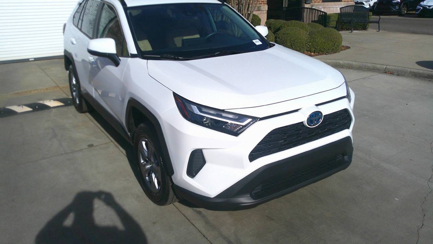 2022 Toyota RAV4 Hybrid XLE — SUV — 20,692 mi — Apex, NC