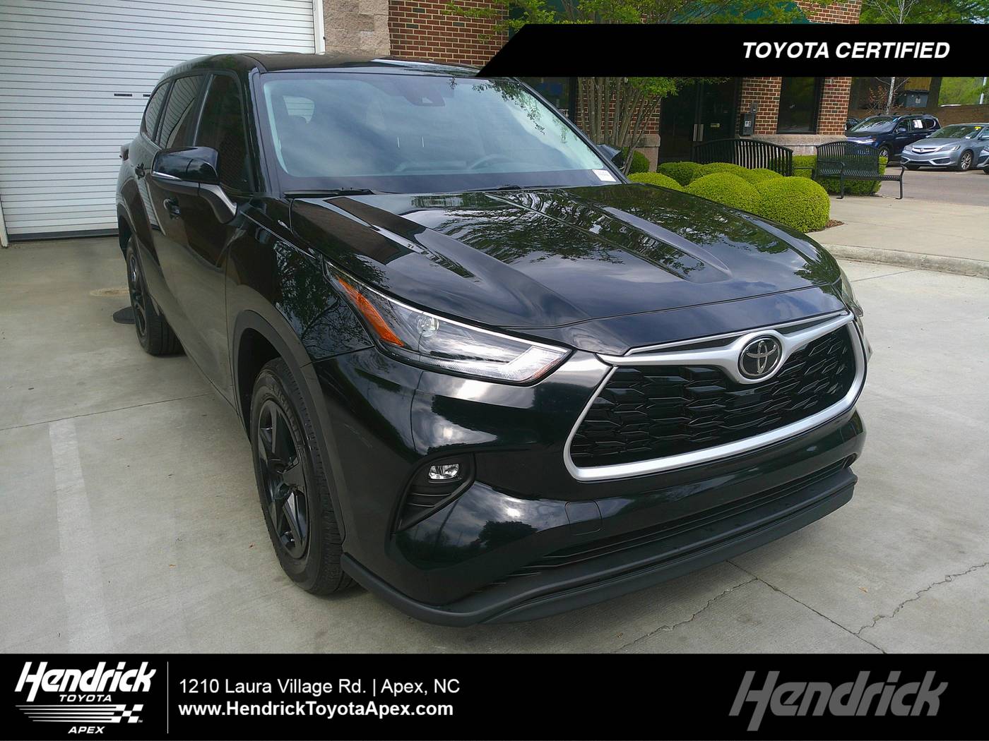 2024 Toyota Highlander LE — SUV — 9,706 mi — Apex, NC