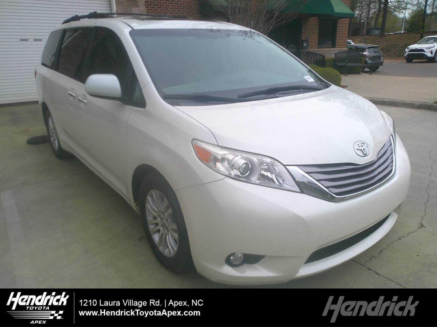 2017 Toyota Sienna XLE — Minivan — 110,831 mi — Apex, NC