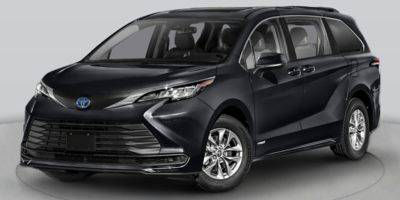 2025 Toyota Sienna XSE — Minivan — 10,600 mi — Spring, TX