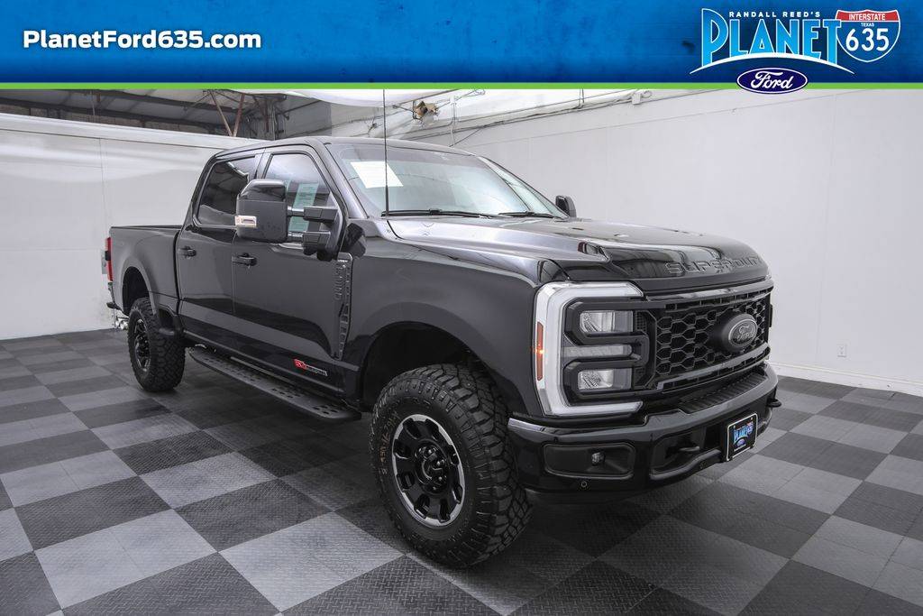2025 Ford Super Duty F-250 LARIAT — Pickup Truck — 9,144 mi — Garland, TX
