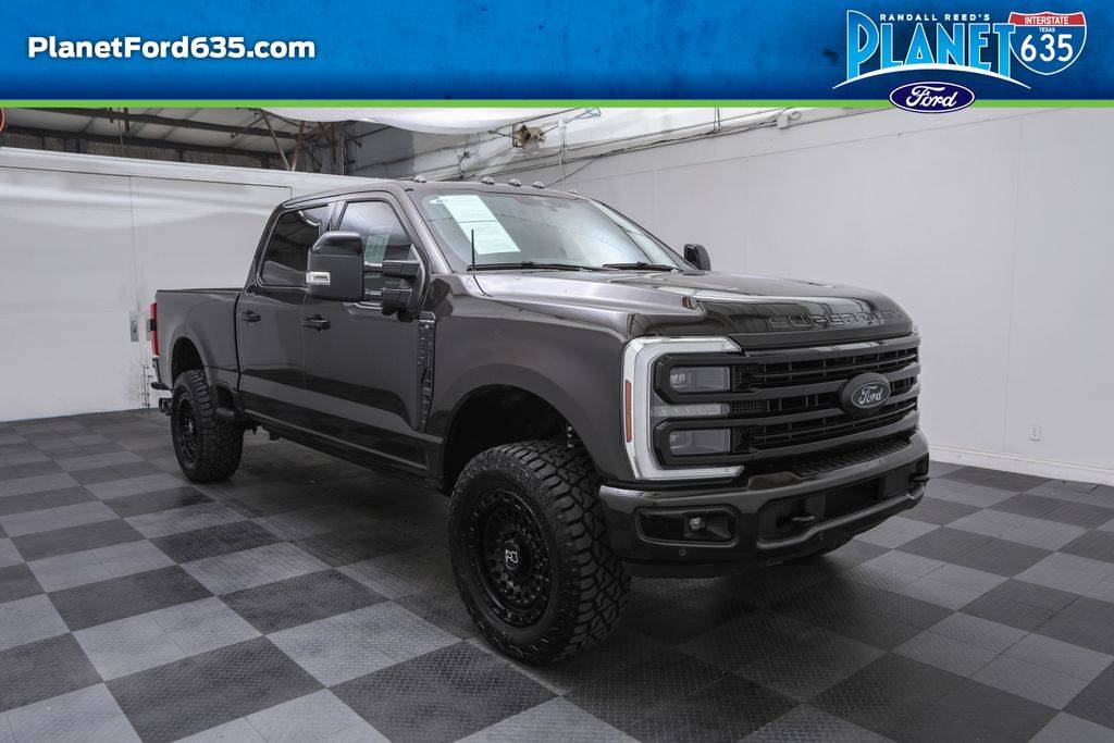 2025 Ford Super Duty F-350 King Ranch — Pickup Truck — 4,632 mi — Garland, TX