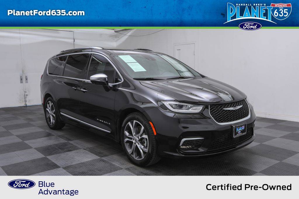 2024 Chrysler Pacifica Pinnacle — Minivan — 6,932 mi — Garland, TX