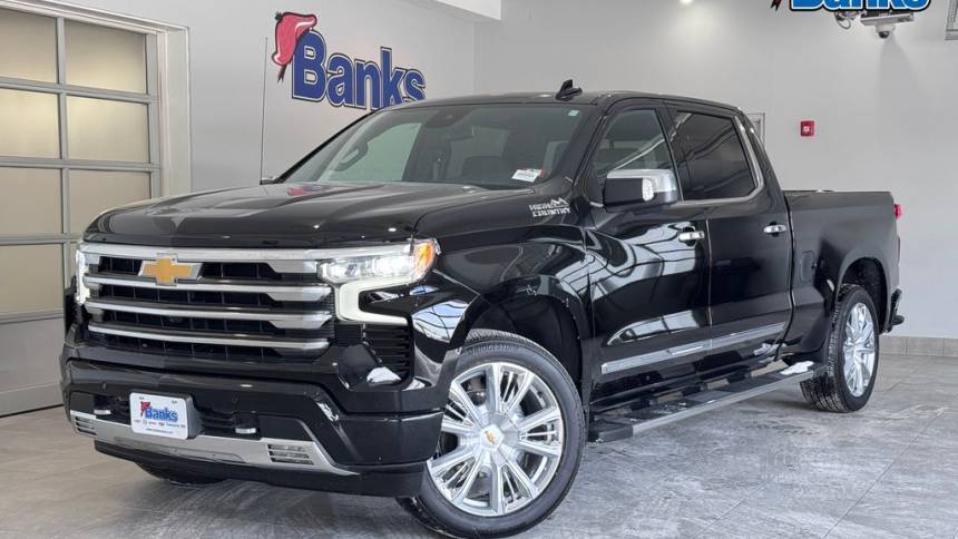 2023 Chevrolet Silverado 1500 High Country — Pickup Truck — 7,530 mi — Concord, NH