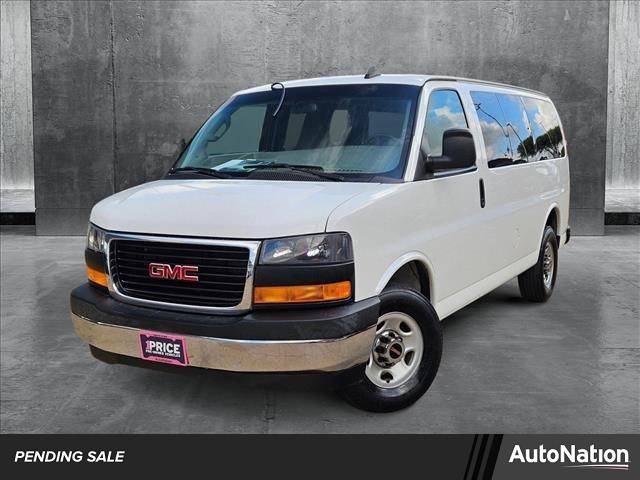 2017 GMC Savana Passenger LT — Passenger Van — 75,947 mi — Arlington, TX
