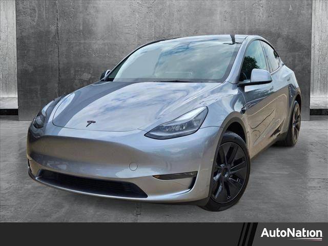 2025 Tesla Model Y Long Range — SUV — 6,106 mi — Arlington, TX