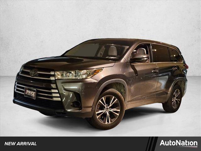 2018 Toyota Highlander LE V6 — SUV — 76,706 mi — Ft. Worth, TX