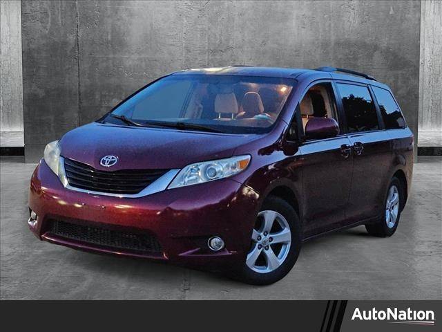 2014 Toyota Sienna LE — Minivan — 193,532 mi — Ft. Worth, TX