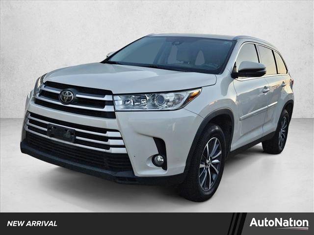 2019 Toyota Highlander XLE — SUV — 105,422 mi — Fort Worth, TX