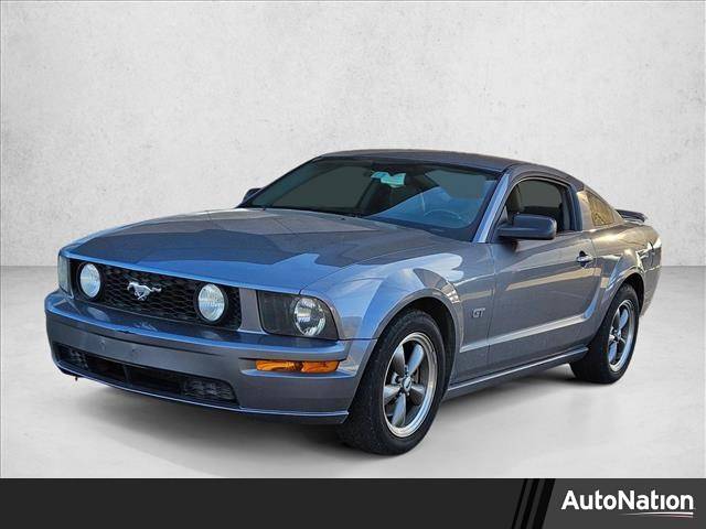 2006 Ford Mustang GT Deluxe