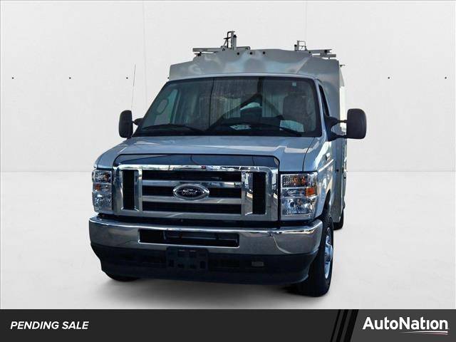 2025 Ford E-Series Cutaway E-Series Cutaway — Chassis Cab Truck — 4,706 mi — Fort Worth, TX