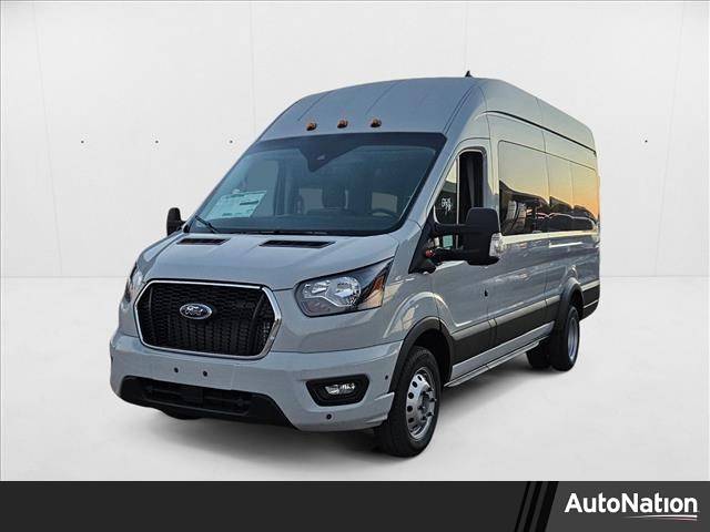 2025 Ford Transit XLT