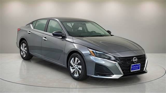 2025 Nissan Altima S — Sedan — 3,045 mi — Irving, TX