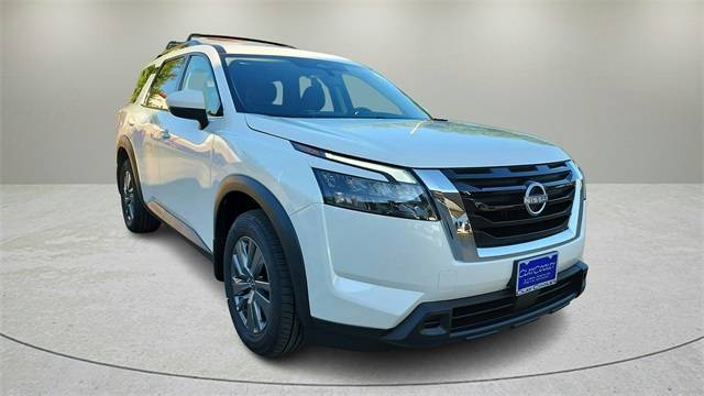 2024 Nissan Pathfinder SV — SUV — 7,233 mi — Irving, TX