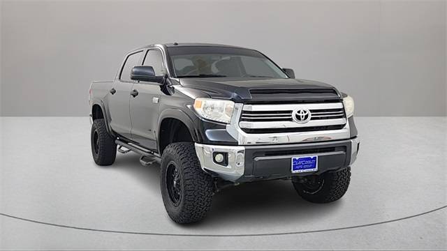 2017 Toyota Tundra SR5 — Pickup Truck — 114,000 mi — Irving, TX