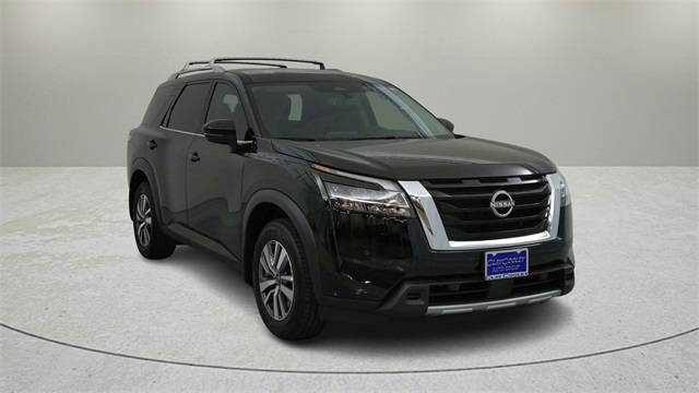 2023 Nissan Pathfinder SL — SUV — 39,596 mi — Irving, TX