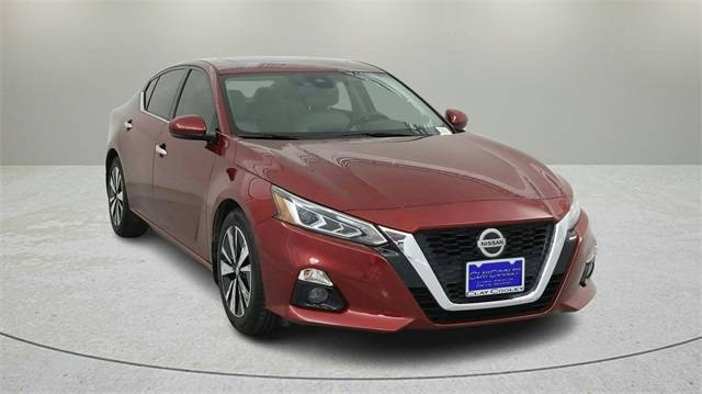 2022 Nissan Altima SV — Sedan — 27,697 mi — Irving, TX