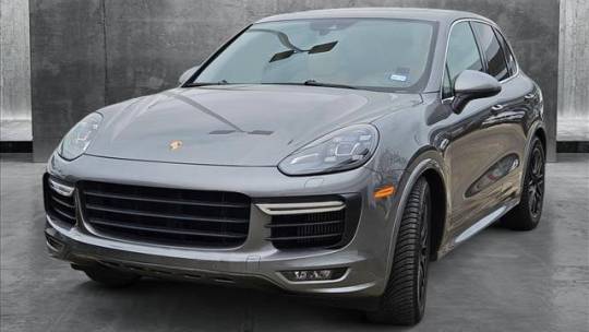 2016 Porsche Cayenne GTS