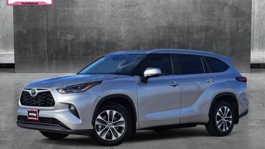 2023 Toyota Highlander XLE — SUV — 27,697 mi — Amarillo, TX