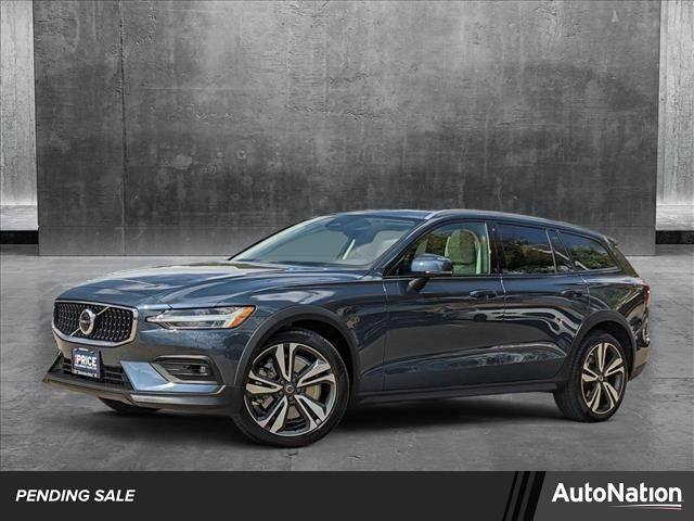 2023 Volvo V60 Cross Country Plus — Wagon — 17,035 mi — Houston, TX