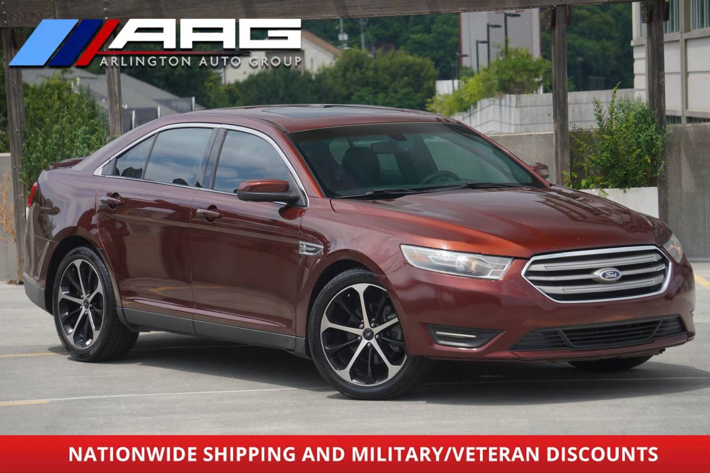 2015 Ford Taurus SEL — Sedan — 112,000 mi — Arlington, VA