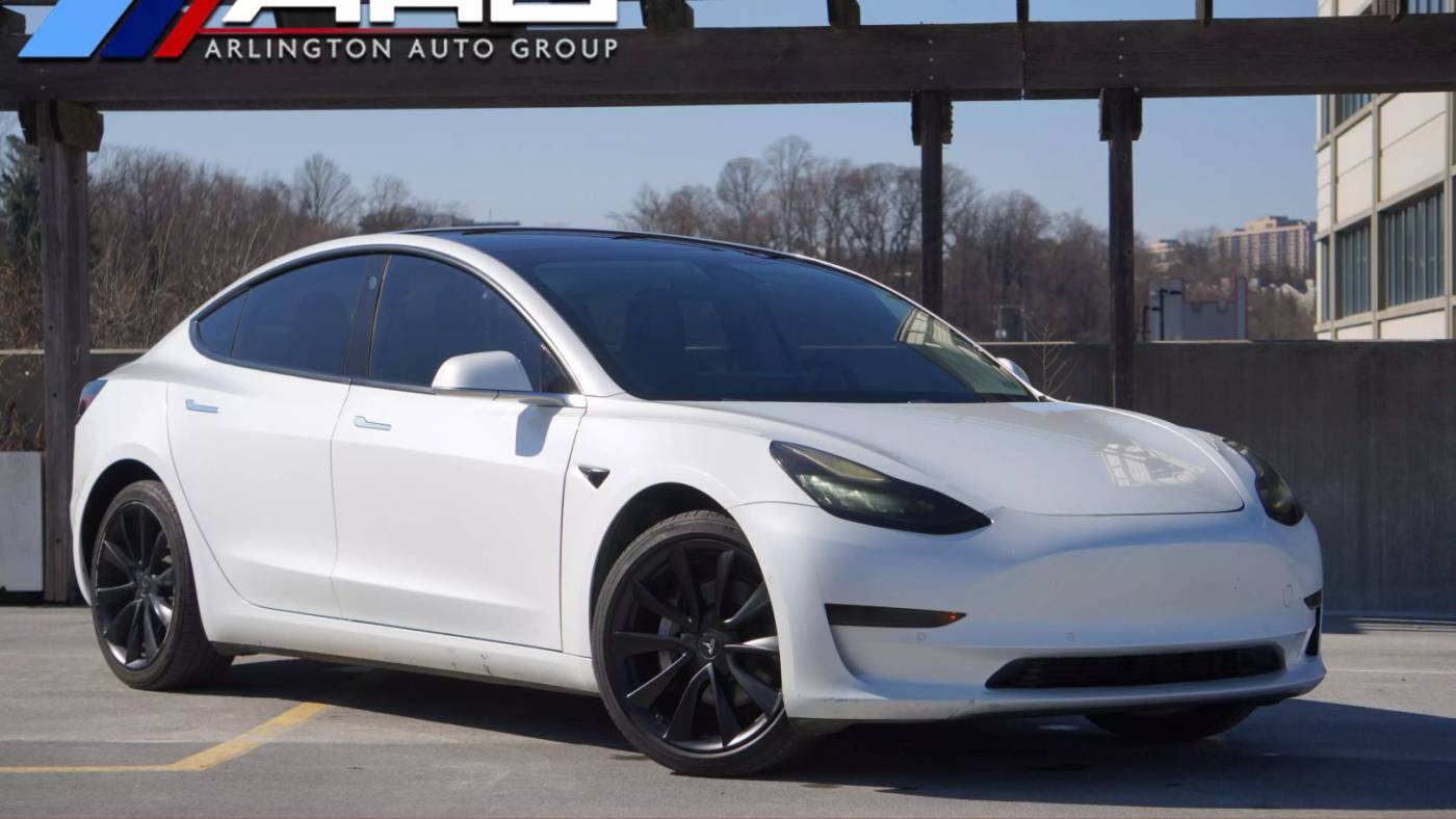 2019 Tesla Model 3 Standard Range — Sedan — 82,000 mi — Arlington, VA