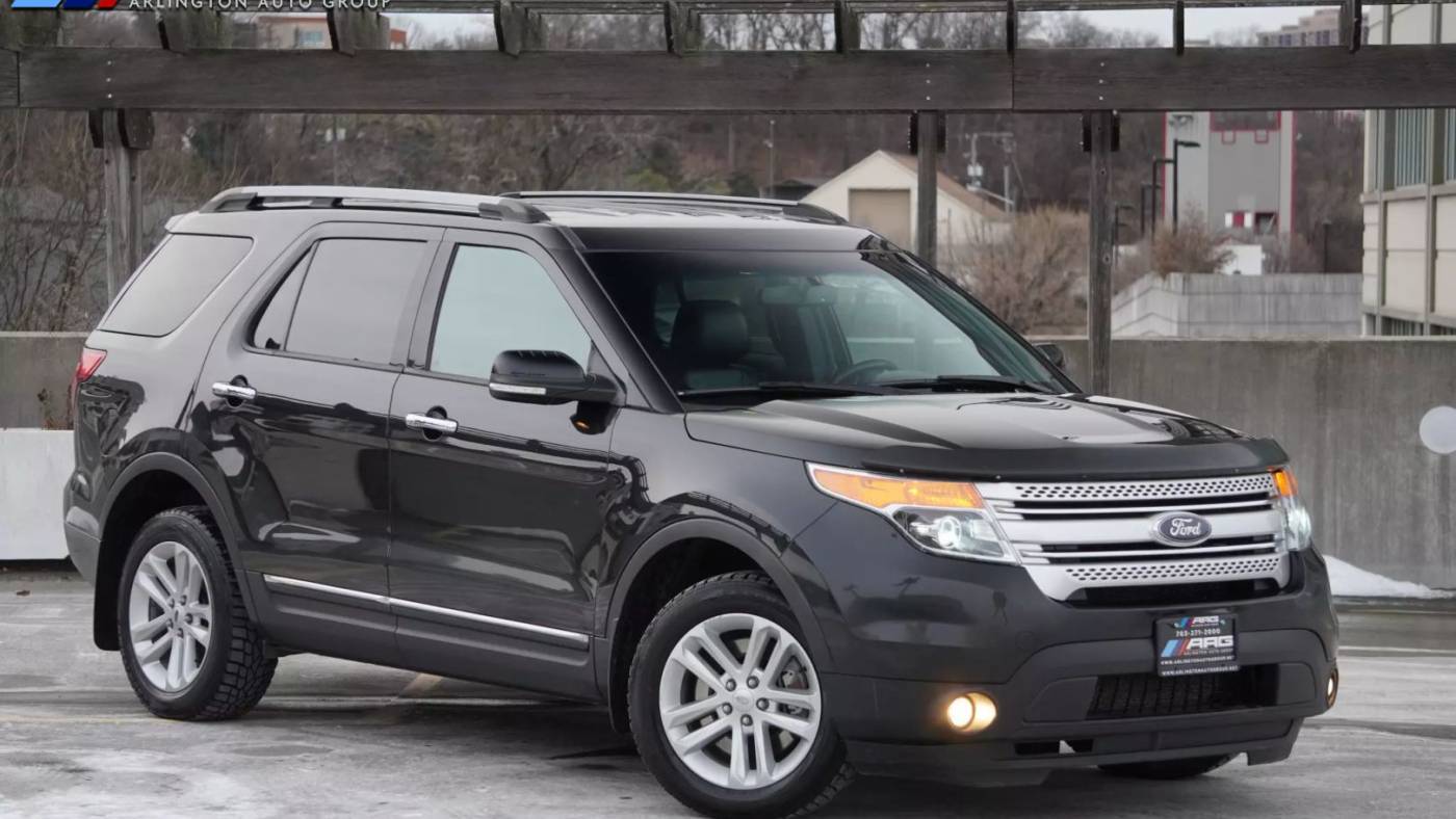 2013 Ford Explorer XLT — SUV — 128,635 mi — Arlington, VA