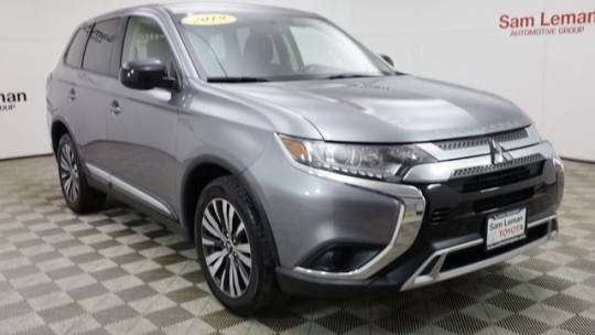 2019 Mitsubishi Outlander ES — SUV — 128,144 mi — Bloomington, IL